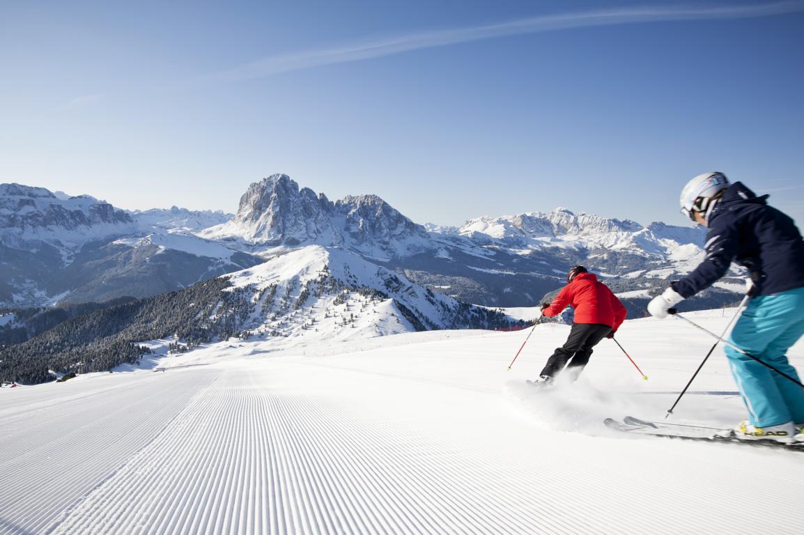 500 km  of endless ski fun on the mountains of the Dolomites, Santa Cristina