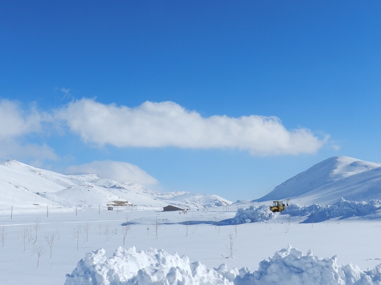 Sepidan, Pooladkaf Ski Resort