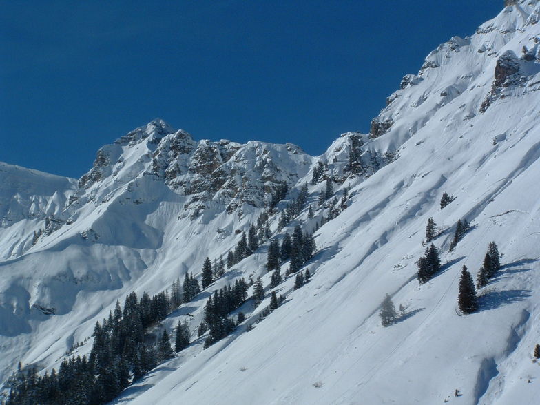 view from the back bowl track, Morzine