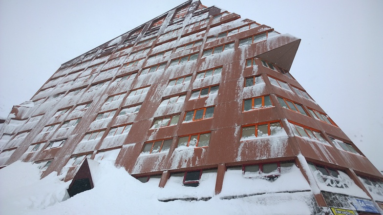 Días de nieve, Astún