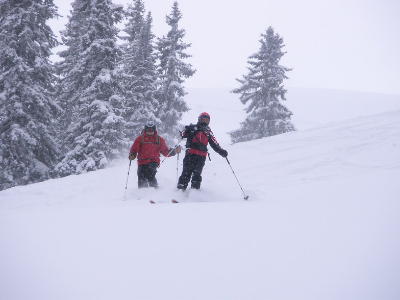 Edward and Graham in the PrÃ¤ttigauer powder above Klosters,Davos