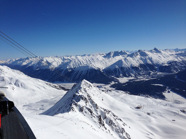 piz-nair station - st moritz