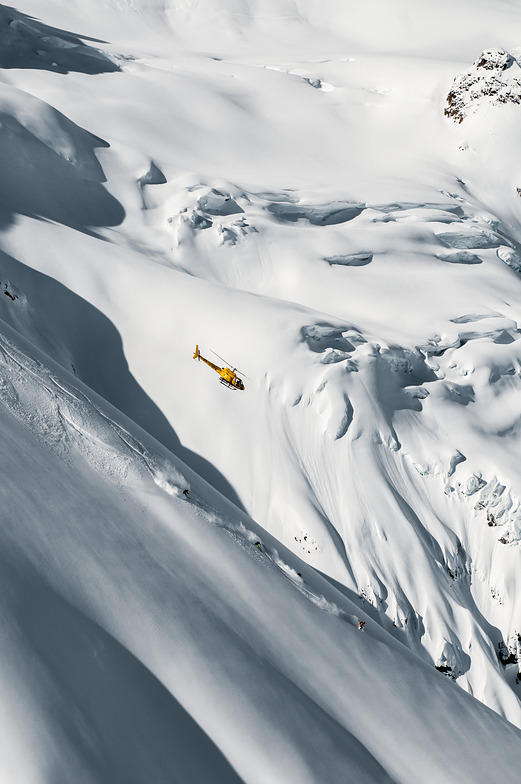 Heli Skiing Adventure [Photo by: Dave Silver], Last Frontier Heliskiing