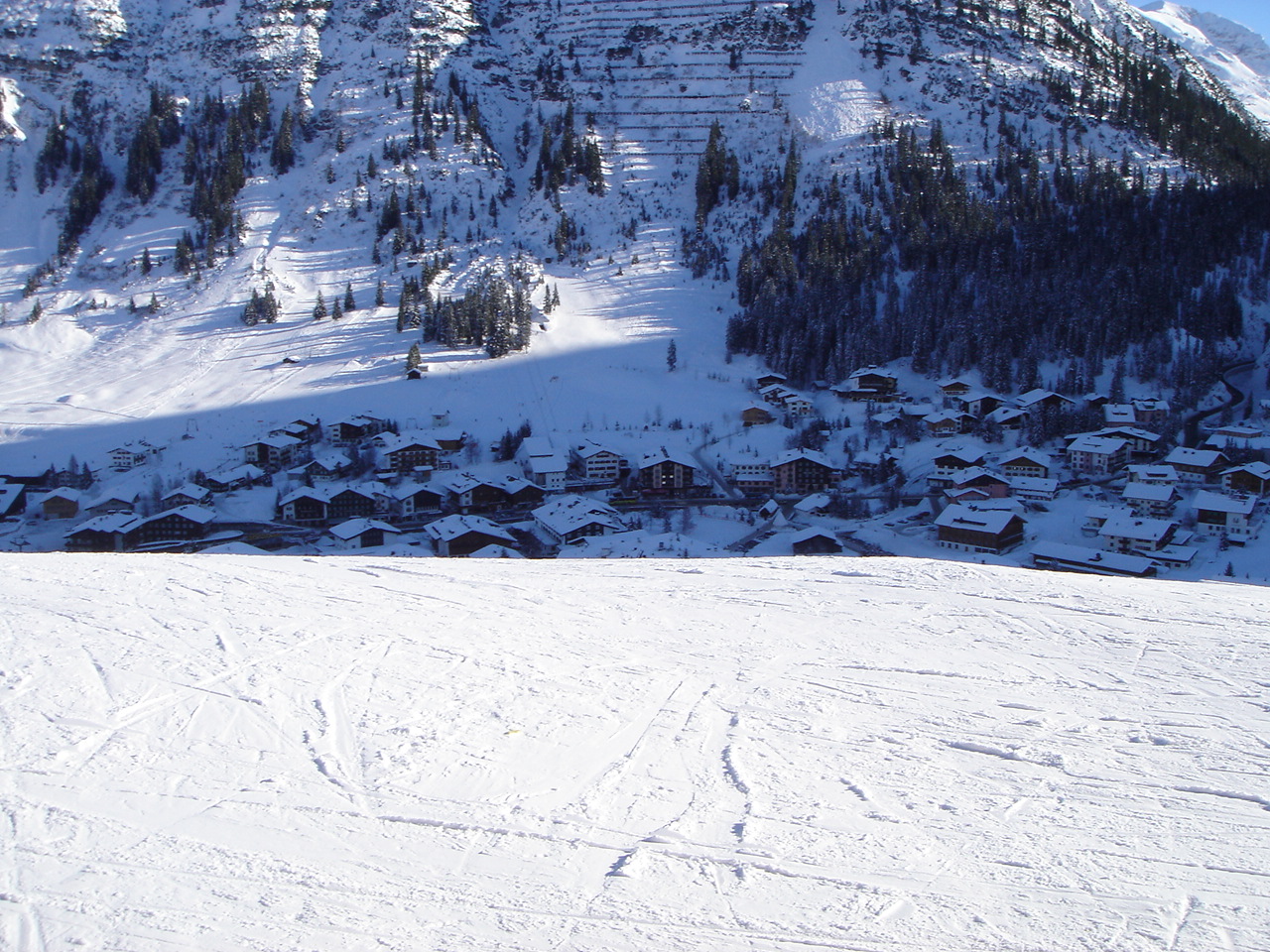 LECH 