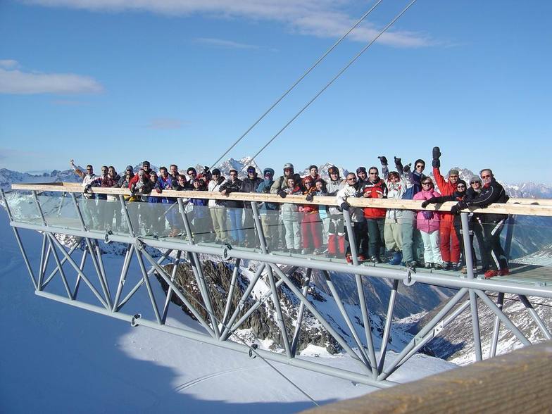 Snowclub.gr in Tiefenbach-Soelden (15/12/04), Sölden