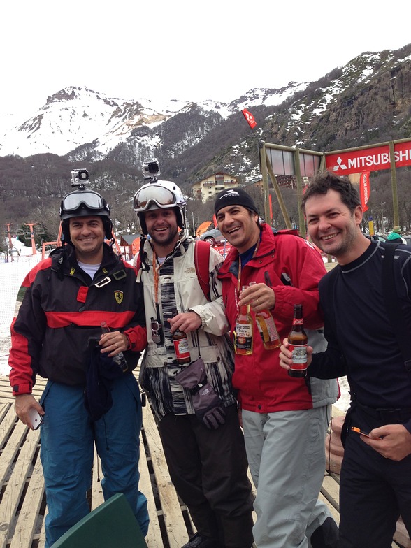 TOMANDO UMA BEER, Nevados de Chillan