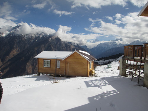 Auli Ski Resort by: skg