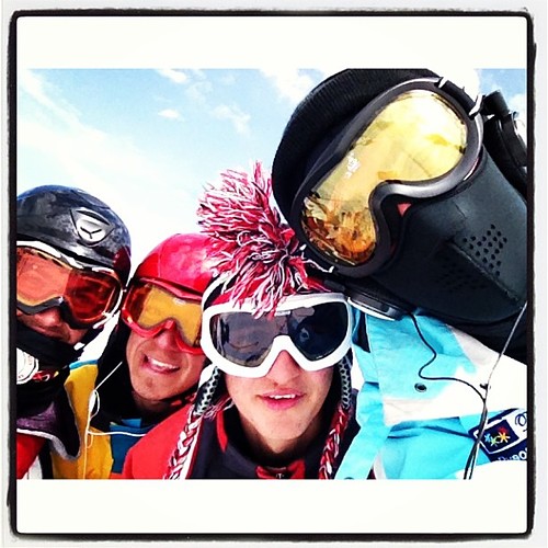 Laqlouq Ski Resort by: anonymous