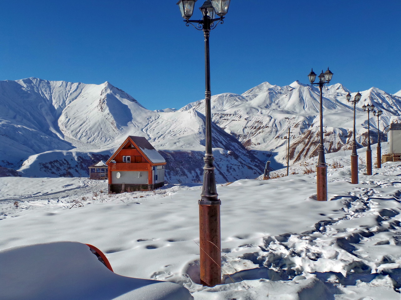Sports & Ski rentals in Gudauri ski resort - Georgia