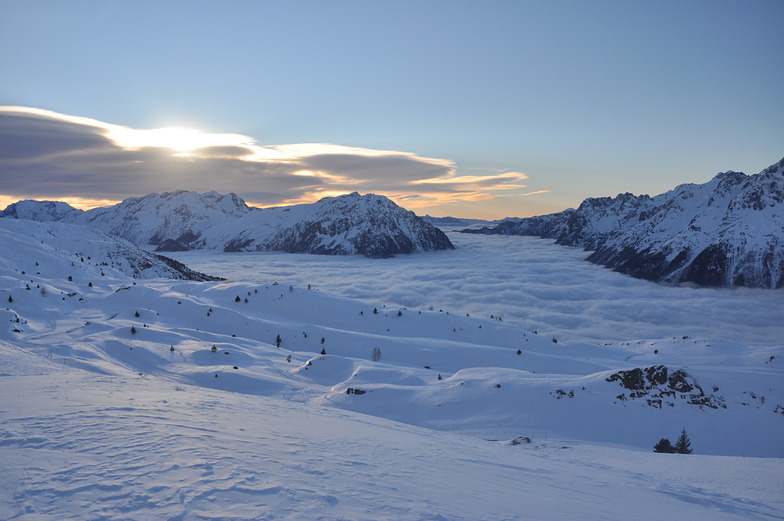 Vaujany snow