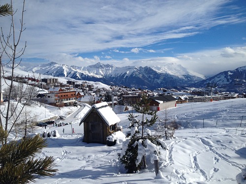 Le Corbier (Les Sybelles) Ski Resort by: Andrew Evans