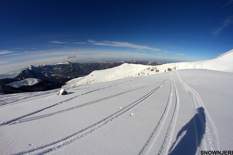Following the lines, Brezovica