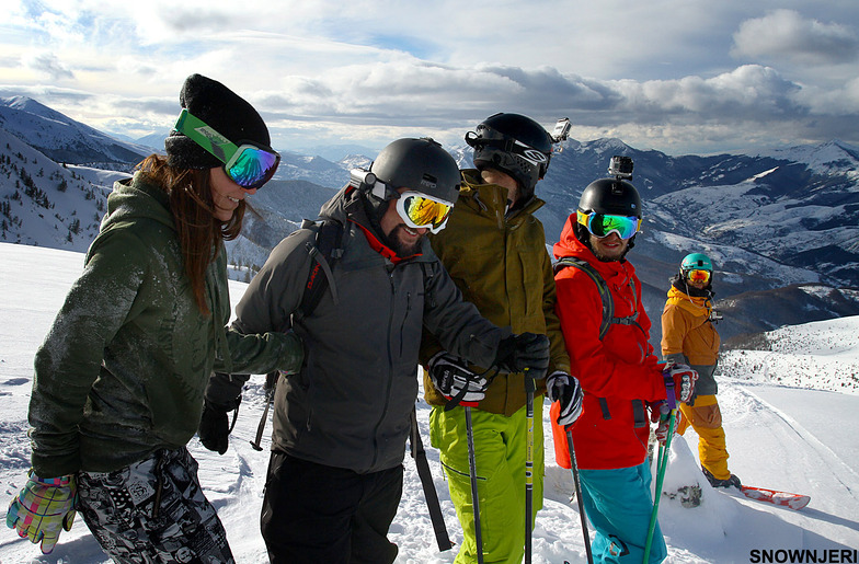 Happy bunch, Brezovica