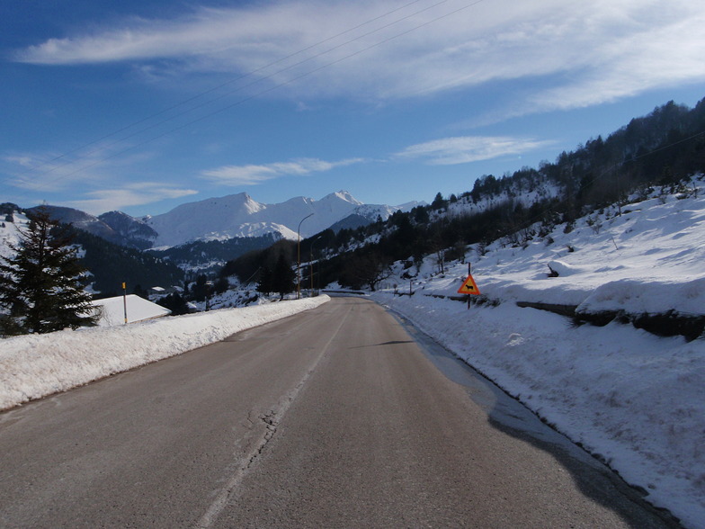 Leaving Metsovo, Metsovo Ski Resort