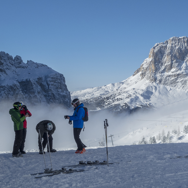 Above Colfosco, Colfosco (Alta Badia)
