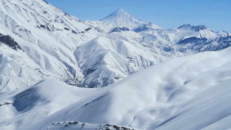 Mount Damavand from Dizin