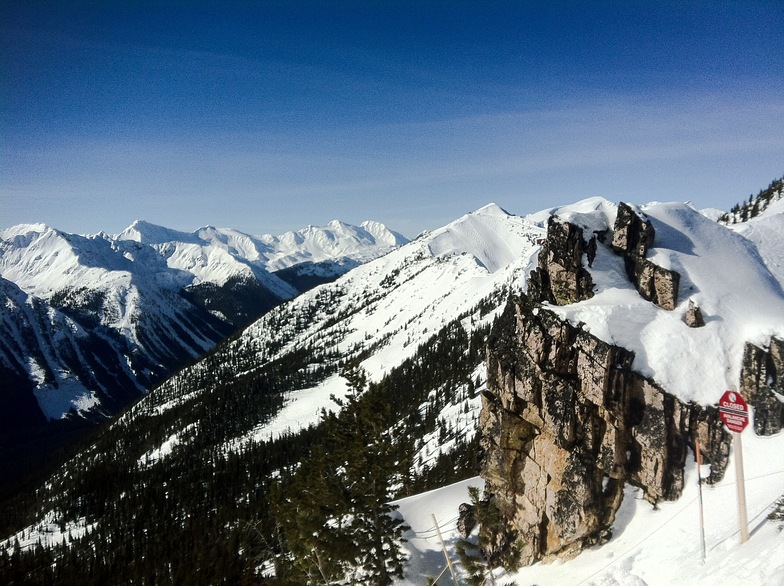hike to T-2, Kicking Horse