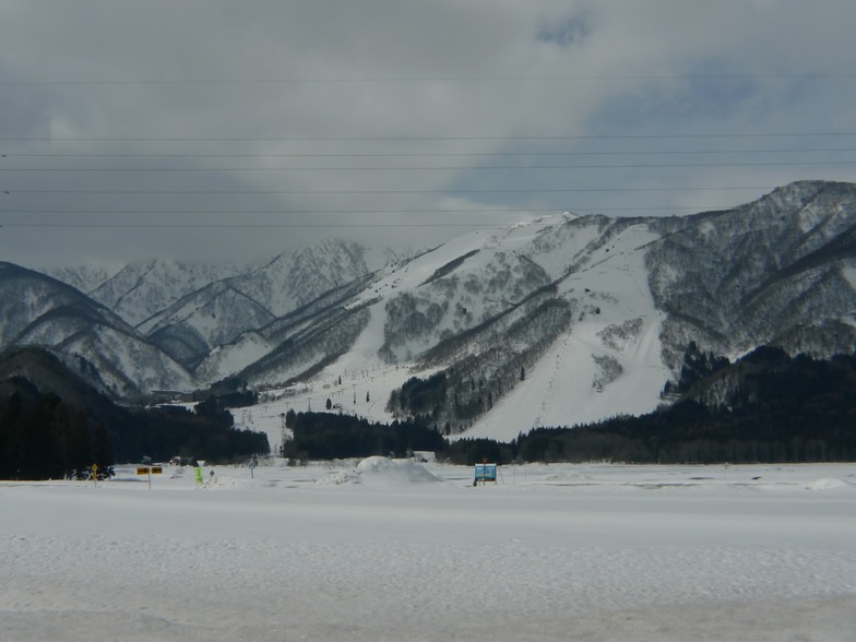 From the valley, Hakuba Goryu