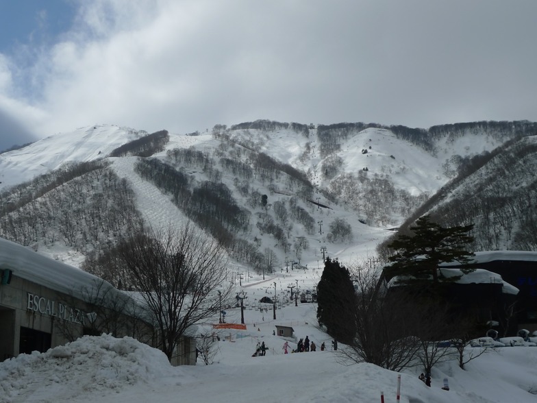 Plaza, Hakuba Goryu
