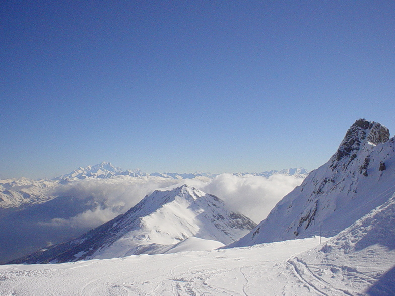 Mont Blanc in the distance......