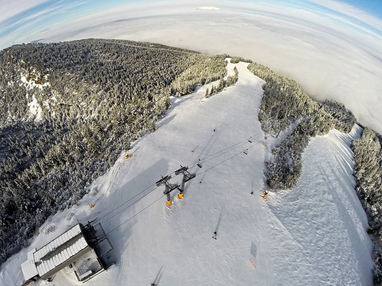 Yastrebets, Borovets