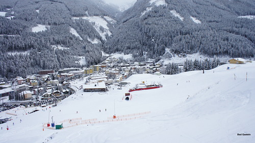 Bad Gastein Ski Resort by: Tasos Tsirlis