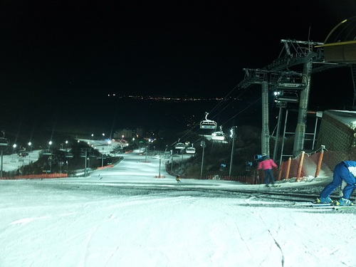 Konjiam Resort Ski Resort by: Byung Chun, Moon