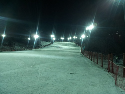 Konjiam Resort Ski Resort by: Byung Chun, Moon