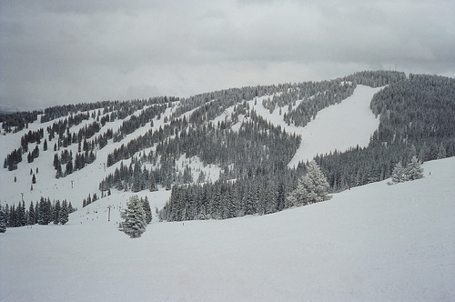 Vail Ski Resort by: Byung Chun,Moon