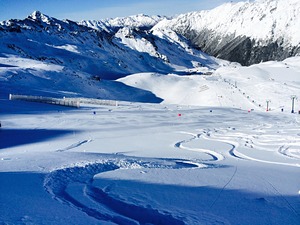 2014 Winter season powder, Rainbow photo
