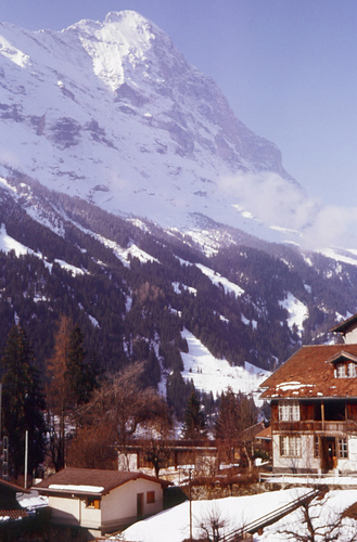 Grindelwald Ski Resort by: Byung Chun,Moon