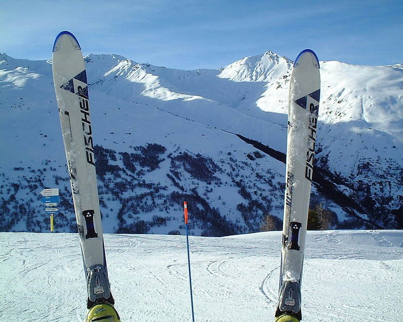 Valloire snow