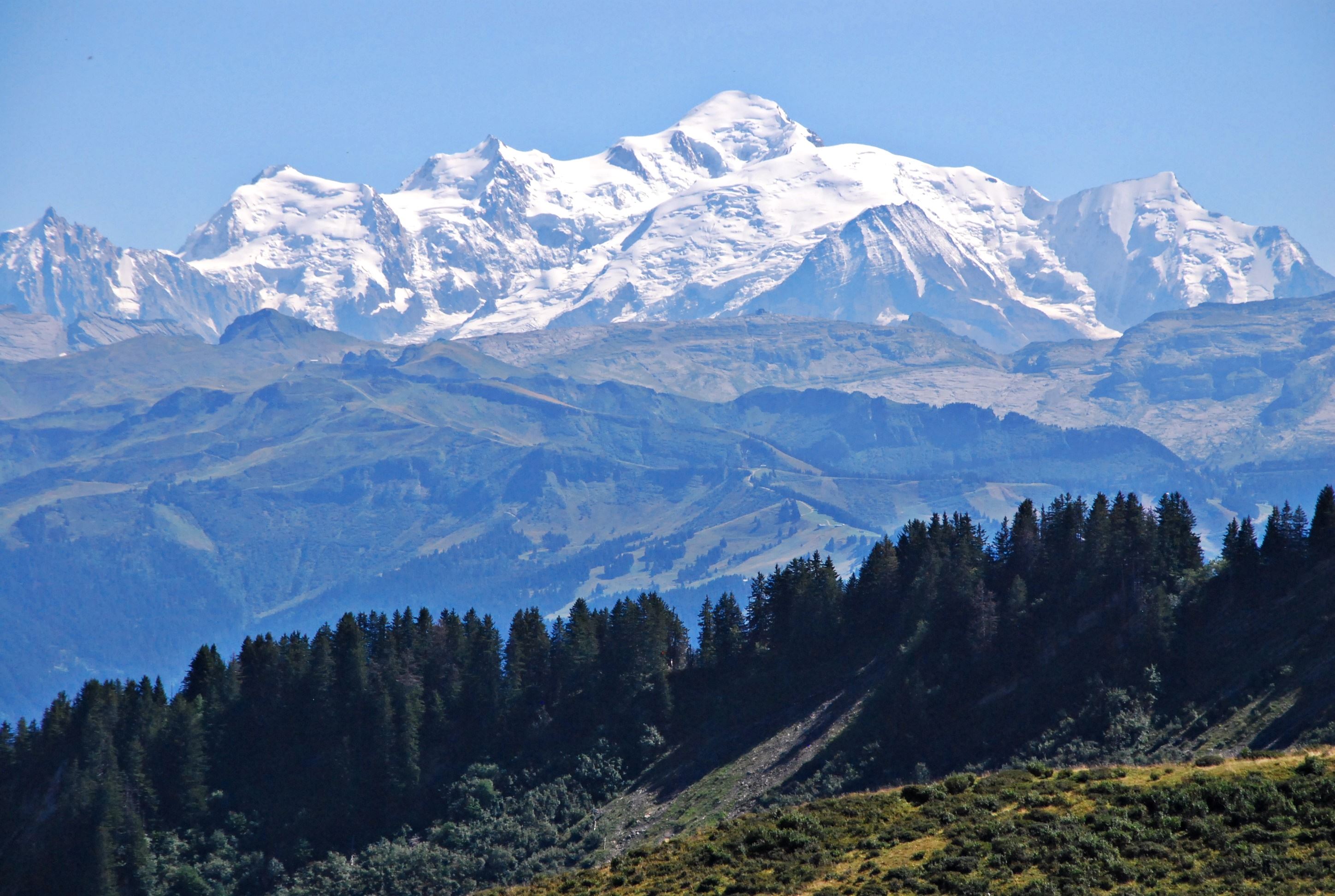 Mont Blanc from Le-Praz-de-Lys, Praz De Lys Sommand