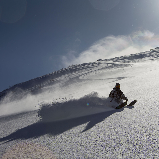 Skiing in the sky, Kamchatka