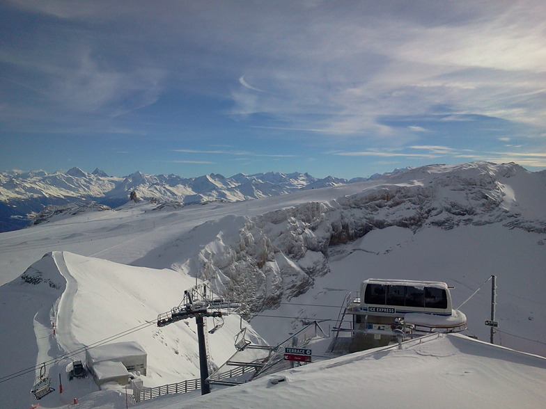 Chairlift Ice Express, Gstaad Glacier 3000