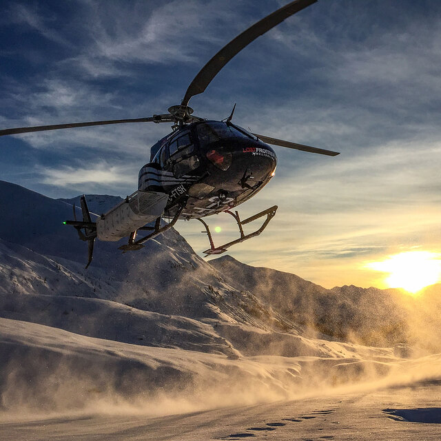 Last Frontier Heliskiing Snow: Skeena Mountains, BC