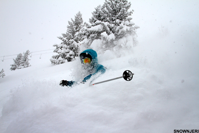 Powder Madness in Brezovica 