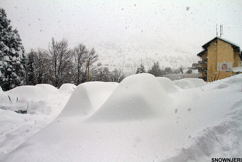 Powder Madness in Brezovica 
