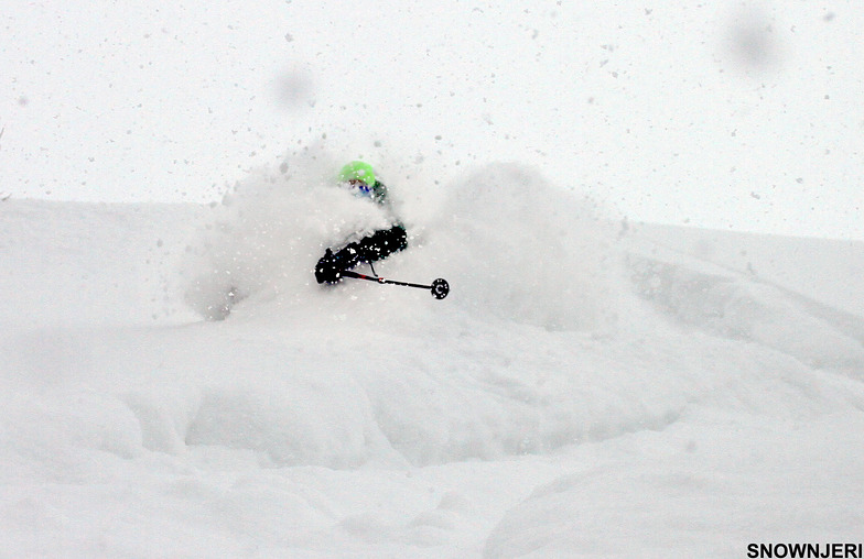 Powder Madness in Brezovica 