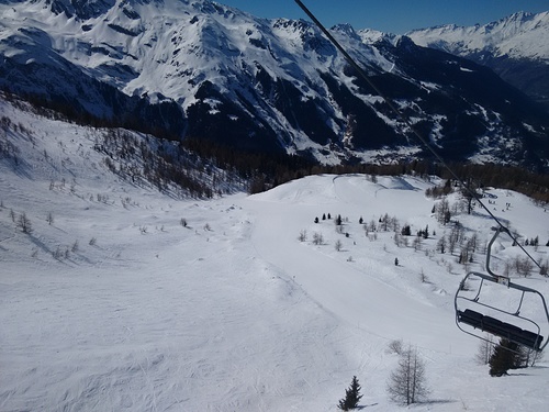 Sainte Foy Ski Resort by: Ray