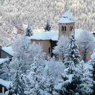 Beautiful Champagny 