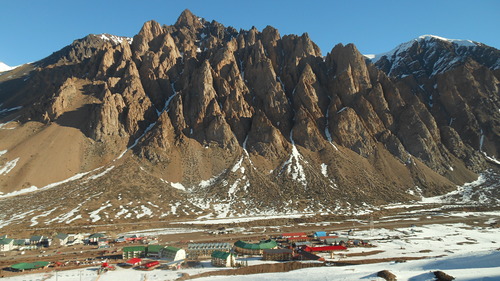 Los Penitentes Ski Resort by: Adriano Azevedo