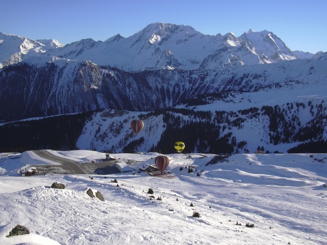 Balloons in Courchevel