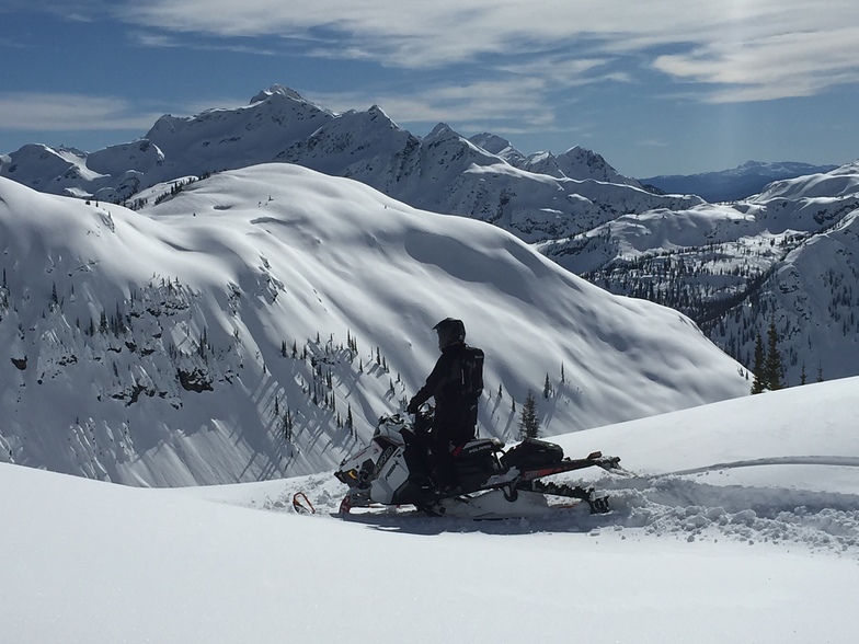 Mike Wiegele Heli-Skiing Resort snow