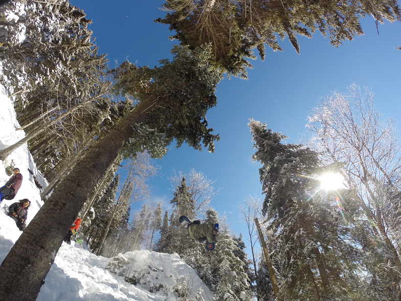 Shred session in Crazy L'escalier, Ski La Reserve