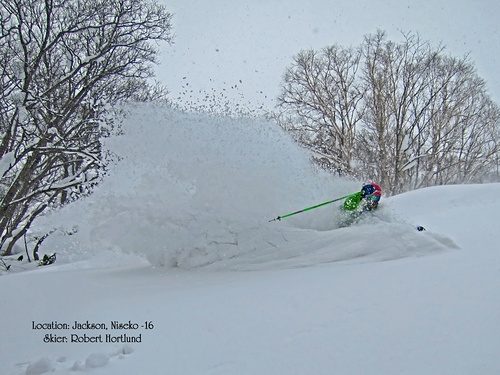 Niseko Hanazono Resort Ski Resort by: Robert Hortlund
