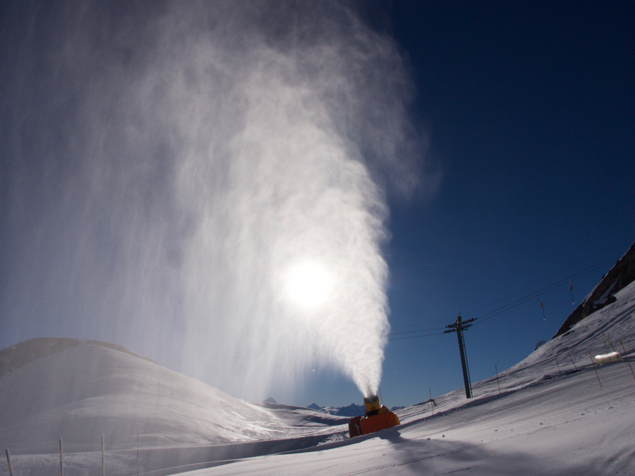 Snow  in the making, Anzère