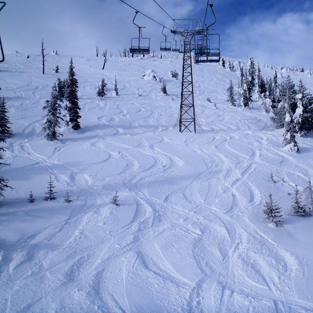 Baldy Mountain Resort Snow: Nice dusting of snow 