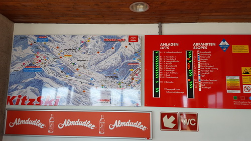 Kitzbühel Ski Resort by: Byung Chun,Moon
