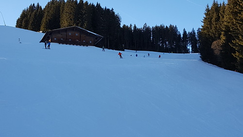 Zell am See Ski Resort by: Byung Chun,Moon
